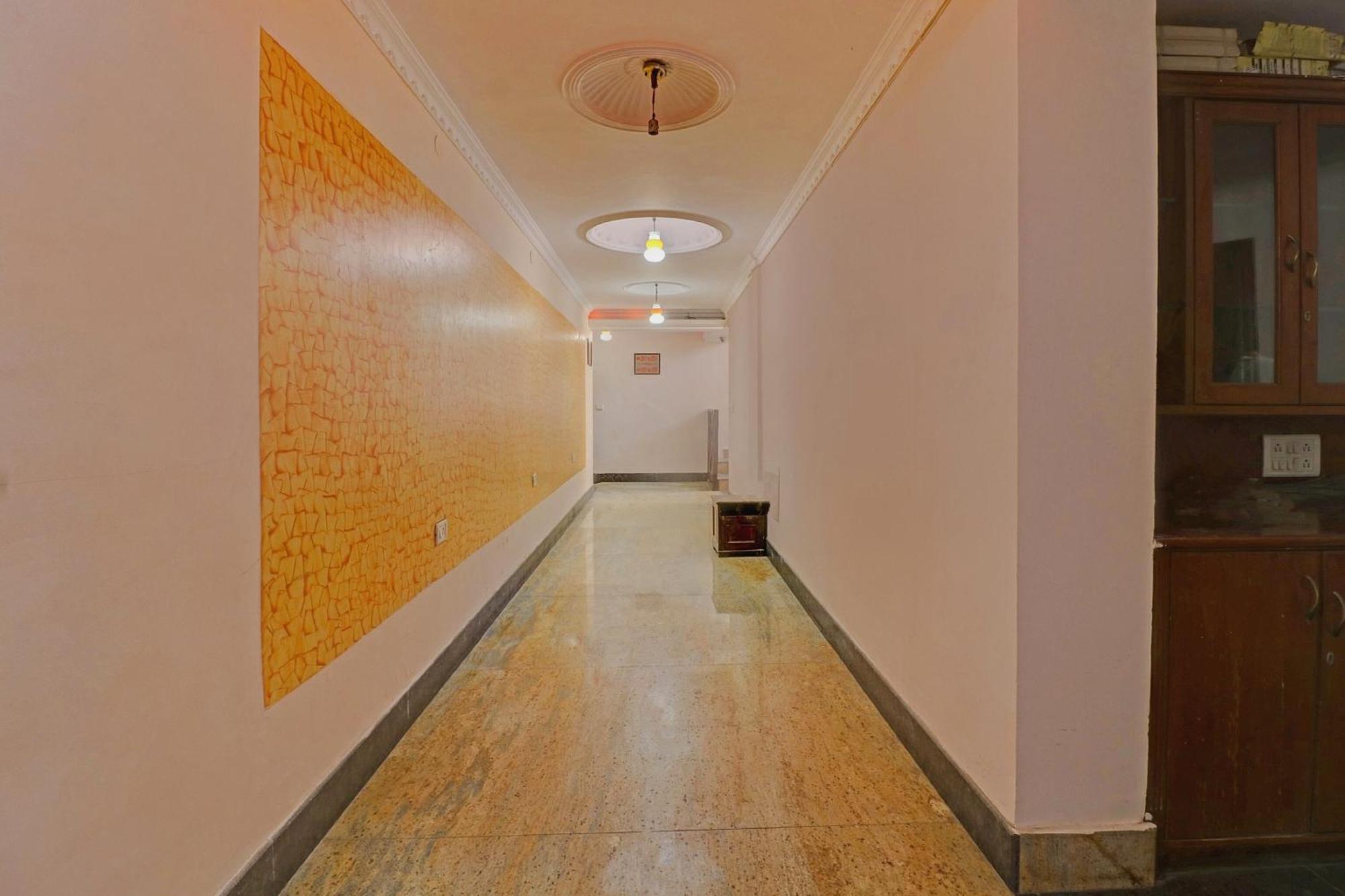 Hotel O Royal Grand Residency Near Lalbagh Botanical Garden Bangalore Exterior photo